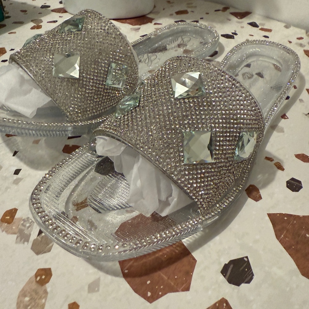 Lauren Lorraine Bianca Sandals in Clear